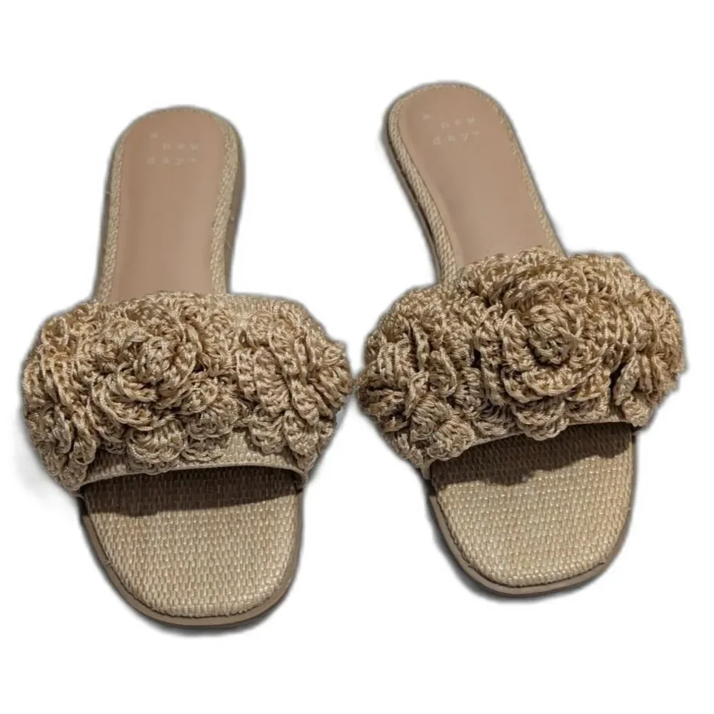 Women's Coco Raffia Flower Sandals -A New Day- Tan Size 11